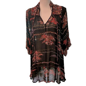 ASOS Sheer 3/4 Sleeve Tunic Blouse Black with Floral Print Women’s Size 4‎